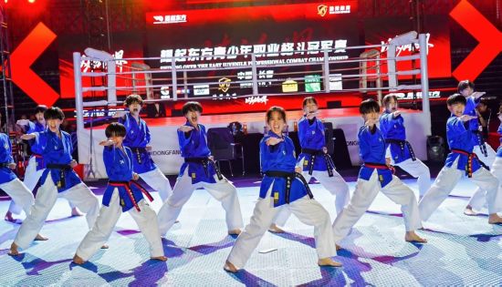 ���L���w�������e�k�ġ�ҫ��|���������I(y��)�񶷹�܊ِ��ِ���������^����2�f�˴Ρ�