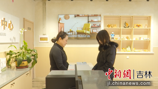 �οͷ���(w��)�������ڽӴ��ο��������hί������/���D