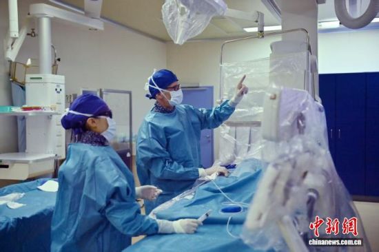 10��17�գ������L(zh��ng)�����������K���t(y��)Ժ������t(y��)��������(��)�����g(sh��)�������� �z