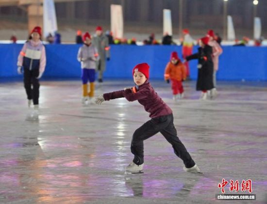 1��6���������L����С�\(y��n)��(d��ng)�T���^��չʾ���ӻ��������� �z