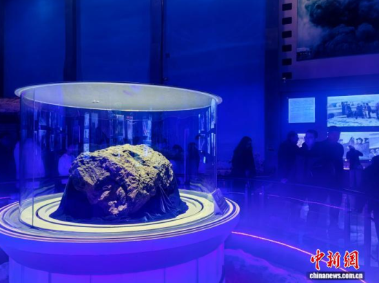 �ο��څ��^������һ̖���Eʯ�������W�� ���z