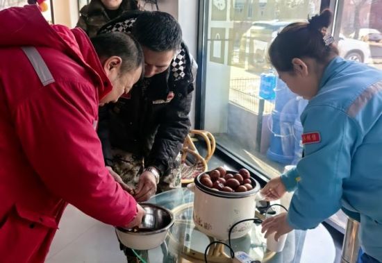 ͨ���ֹ�˾ɽ���(zh��n)����վ���r���ṩ���~����