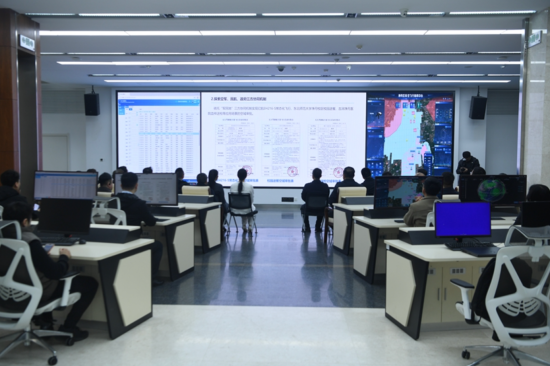 �������v�����@��I(y��)���˽�Ϳս�(j��ng)��(j��)�l(f��)չ�����P(gu��n)������